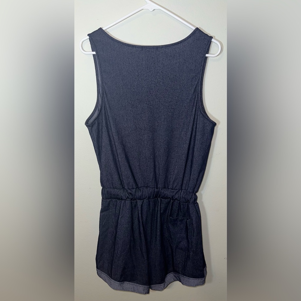 ShoSho Blue Denim Sleeveless Button Up Romper With Waist Tie & Pockets! Size L. - Picture 6 of 11